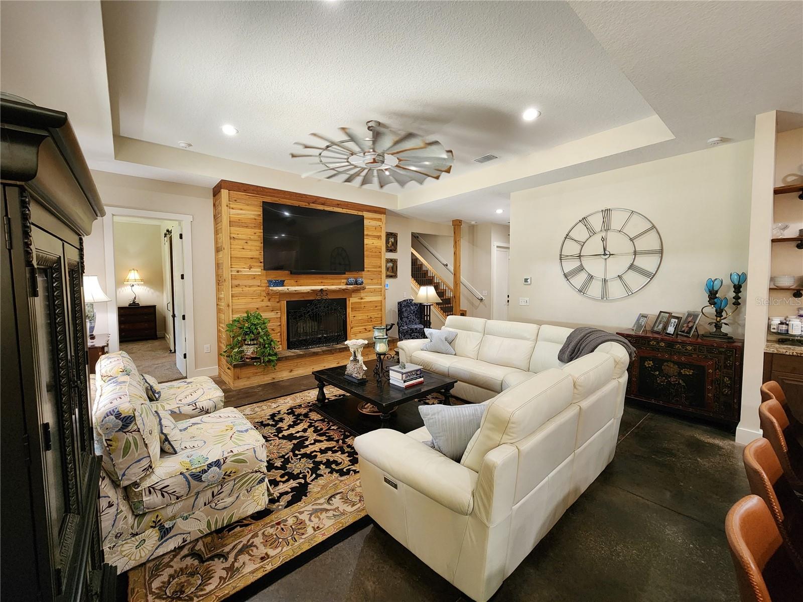 16189 SE 190TH AVE, WEIRSDALE, FL, 32195