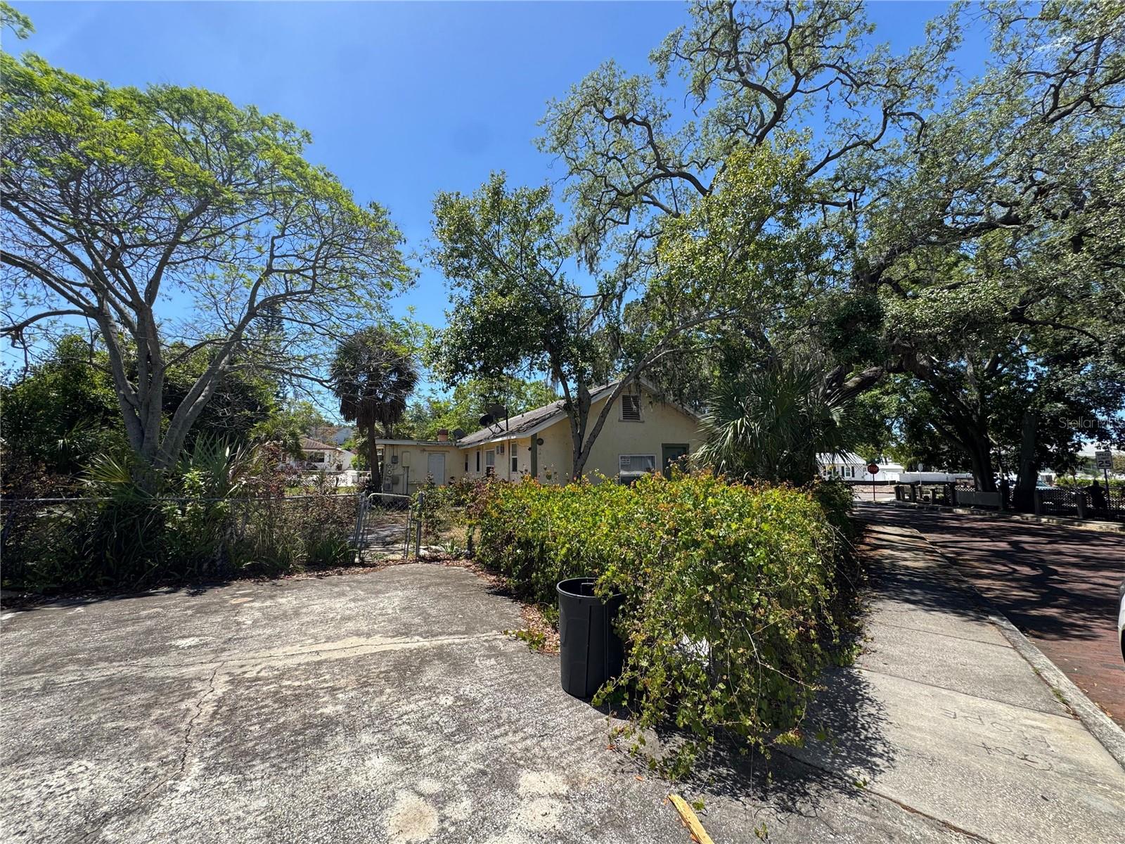 72 ADA ST, TARPON SPRINGS, FL, 34689