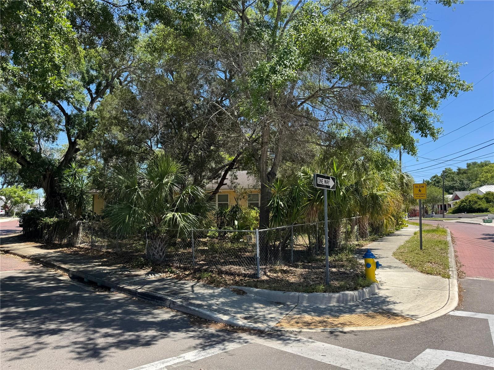 72 ADA ST, TARPON SPRINGS, FL, 34689