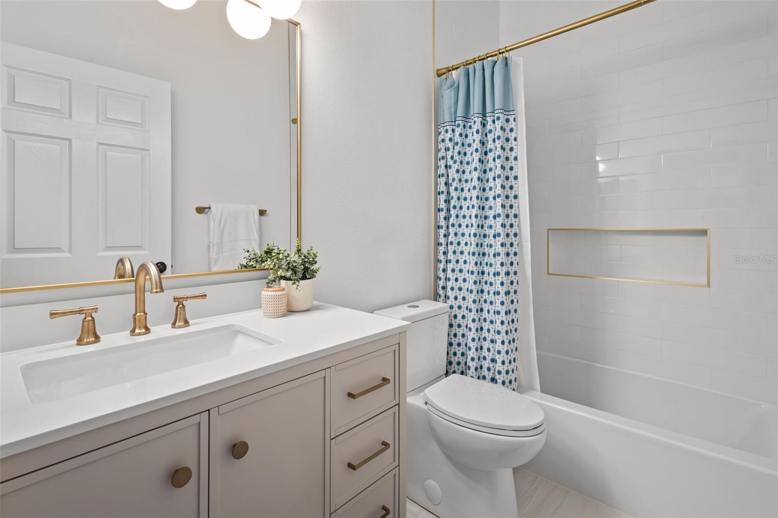 382 FOUNTAINVIEW CIR, OLDSMAR, FL, 34677