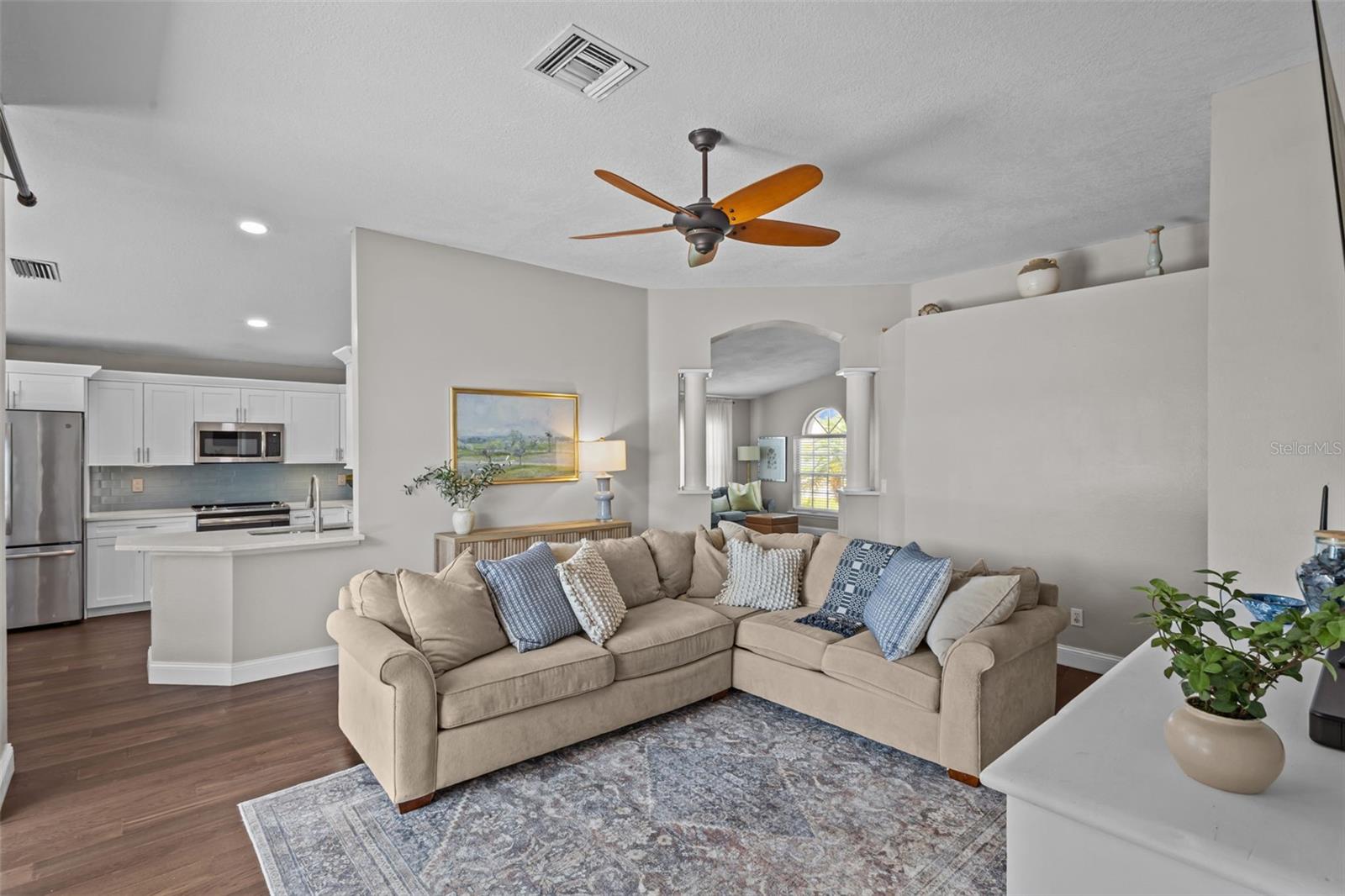 382 FOUNTAINVIEW CIR, OLDSMAR, FL, 34677