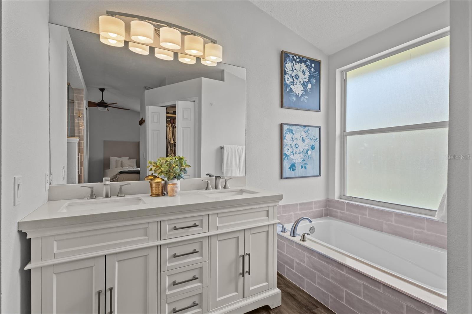 382 FOUNTAINVIEW CIR, OLDSMAR, FL, 34677