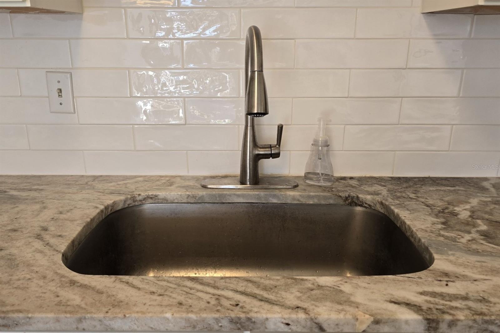 4356 TAHITIAN GARDENS CIR #C, HOLIDAY, FL, 34691