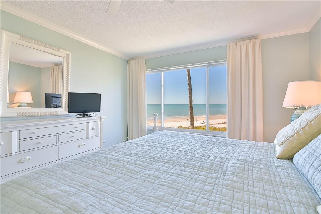100 SANDS POINT RD #317, LONGBOAT KEY, FL, 34228