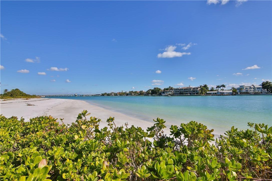 100 SANDS POINT RD #317, LONGBOAT KEY, FL, 34228