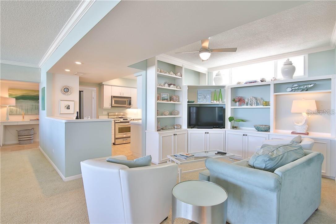 100 SANDS POINT RD #317, LONGBOAT KEY, FL, 34228