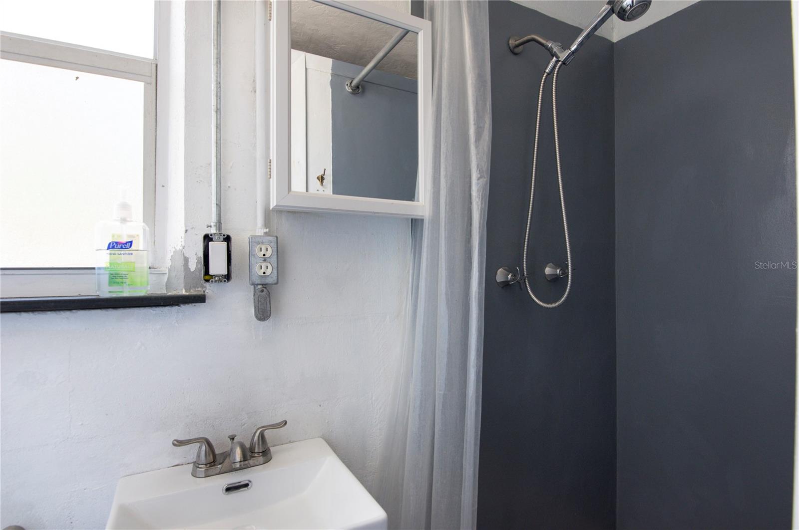 6401 26TH WAY N, ST PETERSBURG, FL, 33702