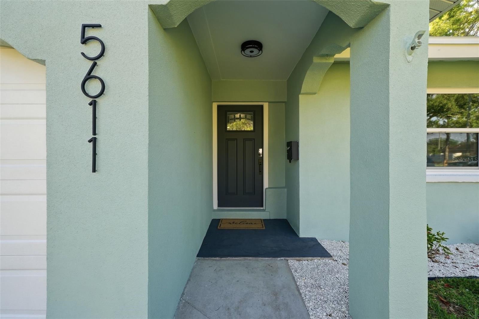 5611 VENETIAN BLVD NE, ST PETERSBURG, FL, 33703