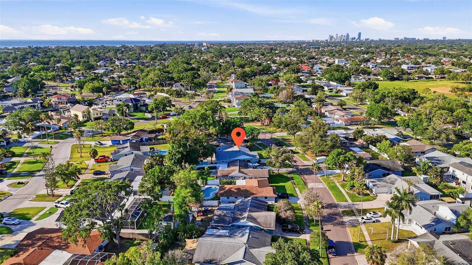 5611 VENETIAN BLVD NE, ST PETERSBURG, FL, 33703