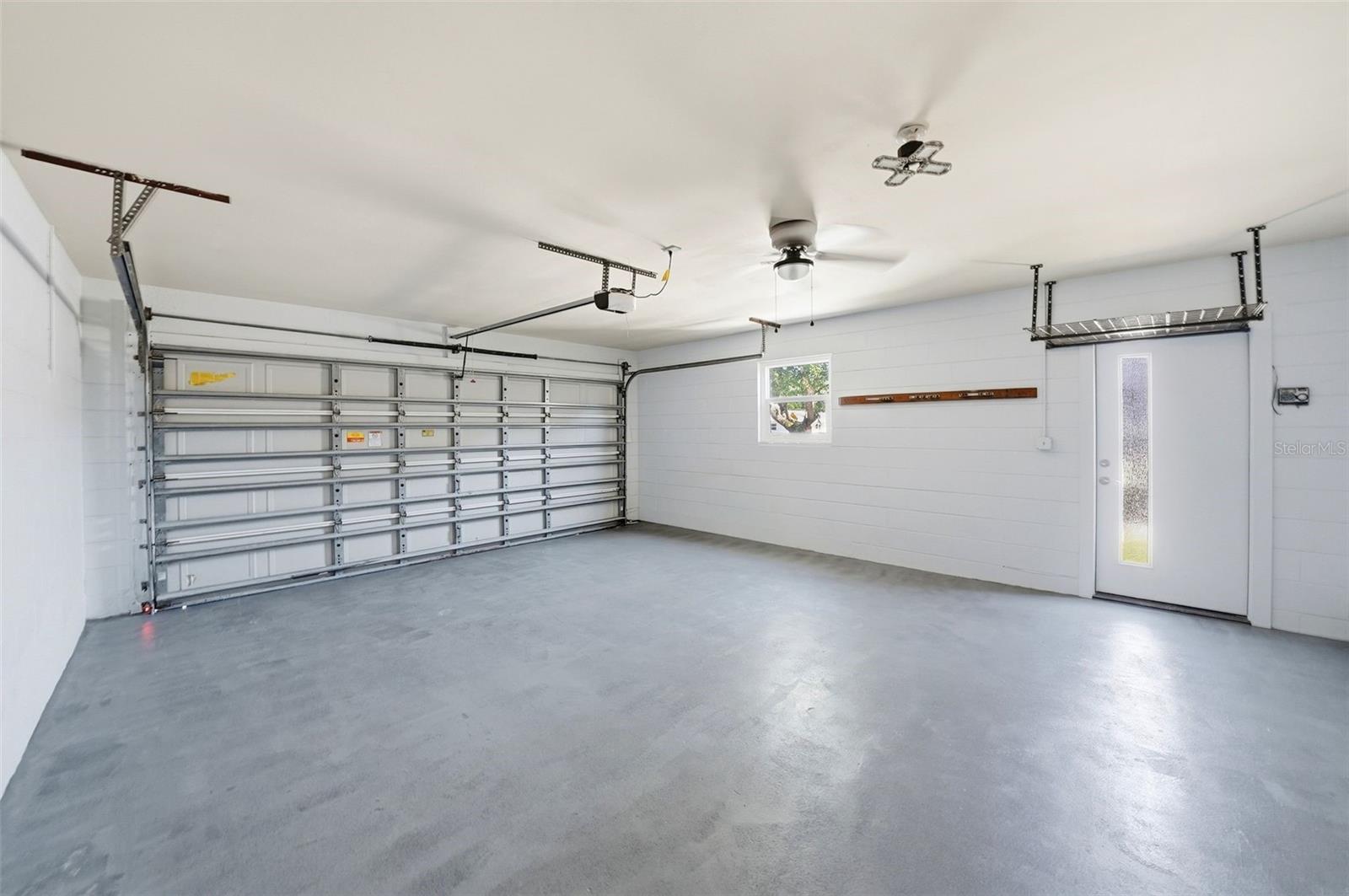 5611 VENETIAN BLVD NE, ST PETERSBURG, FL, 33703