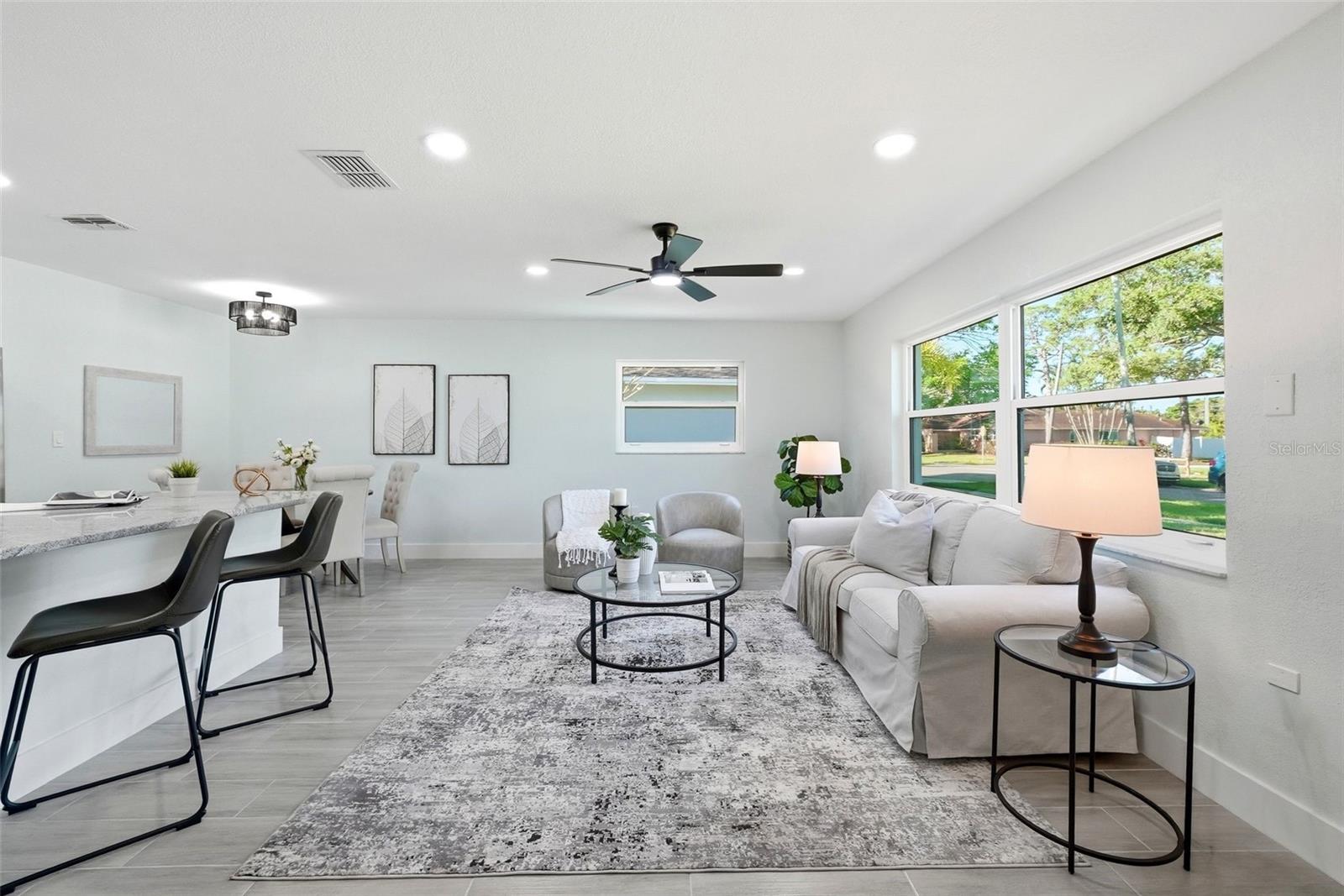 5611 VENETIAN BLVD NE, ST PETERSBURG, FL, 33703