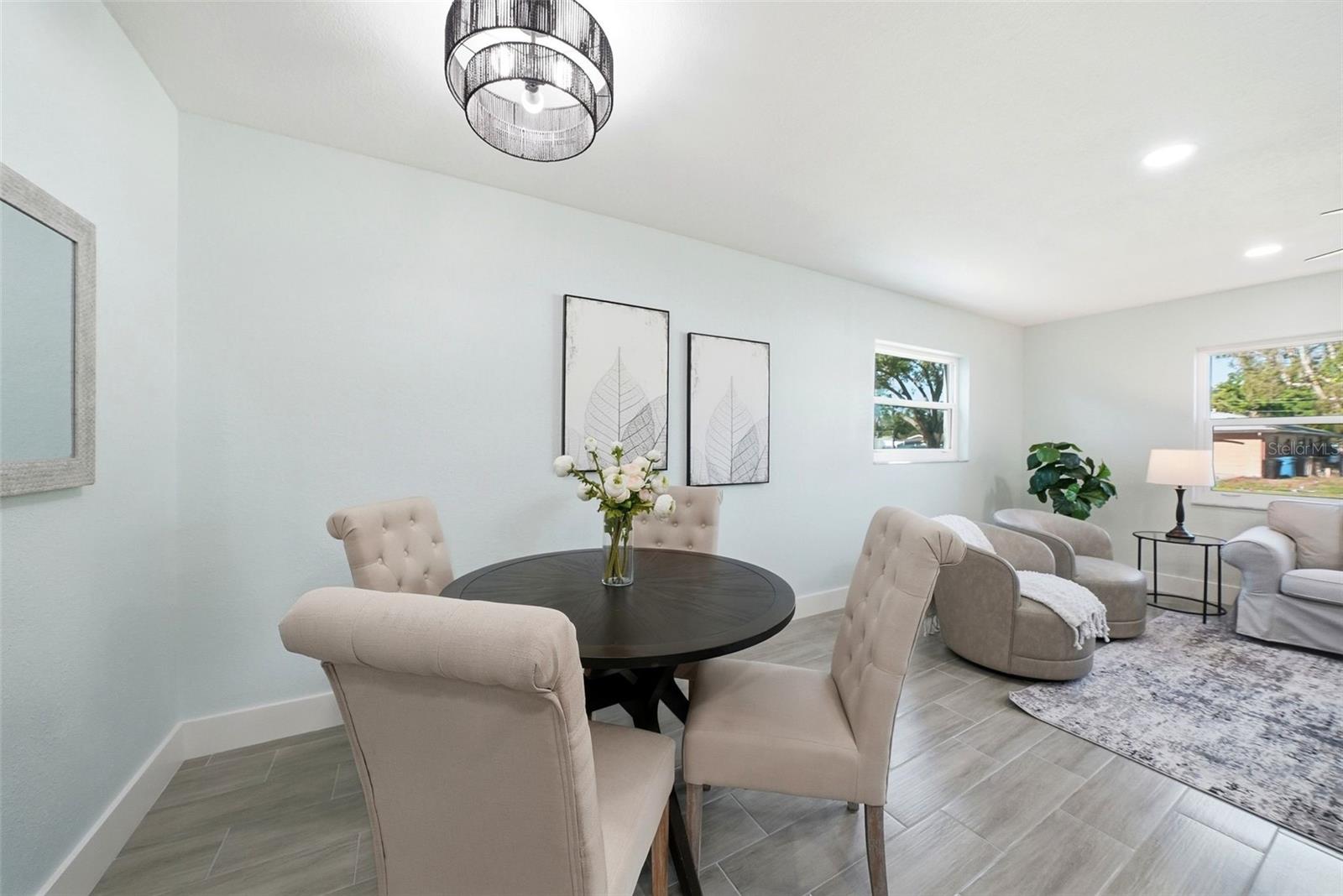 5611 VENETIAN BLVD NE, ST PETERSBURG, FL, 33703