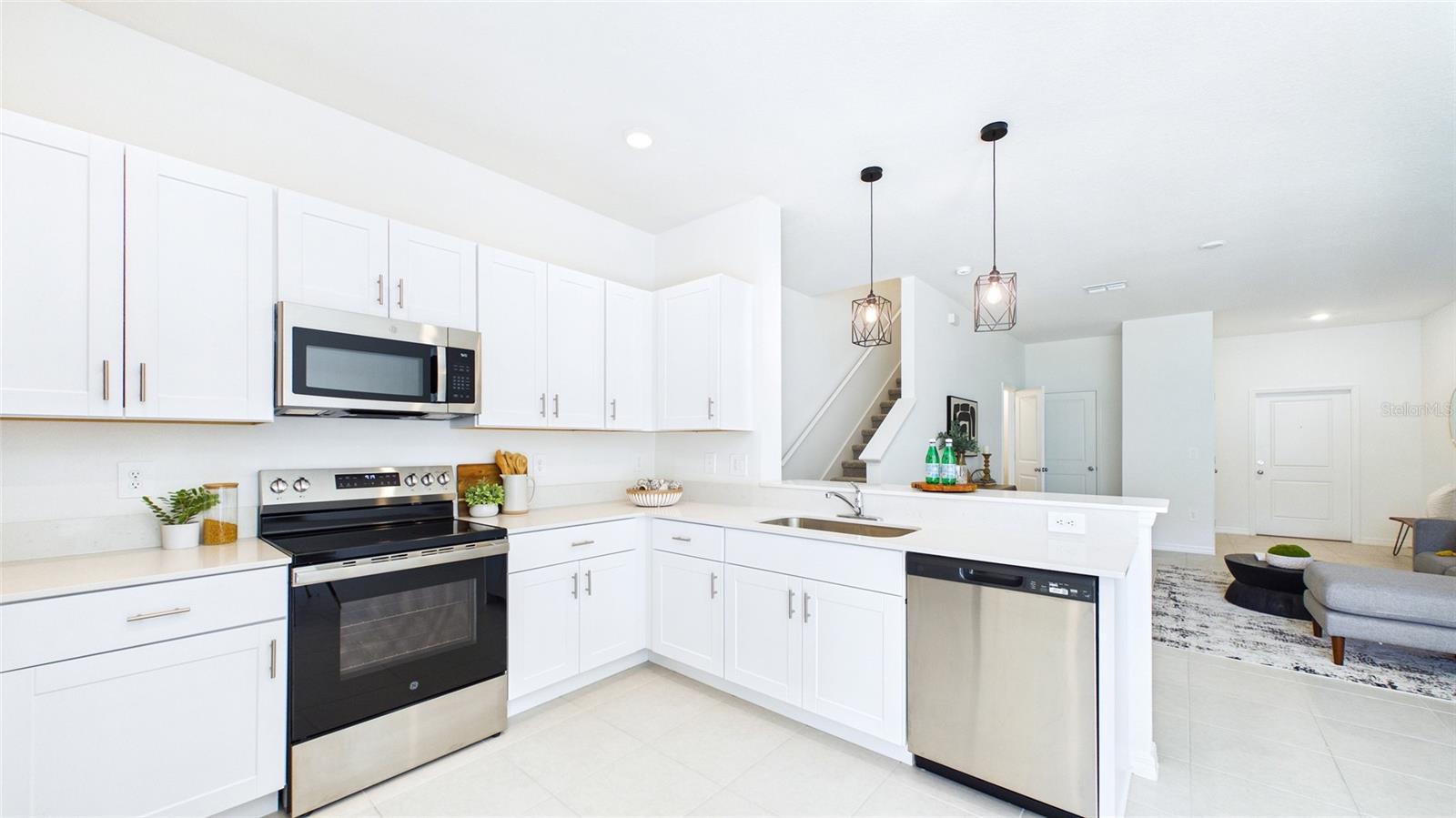 212 27TH ST SE #00, RUSKIN, FL, 33570