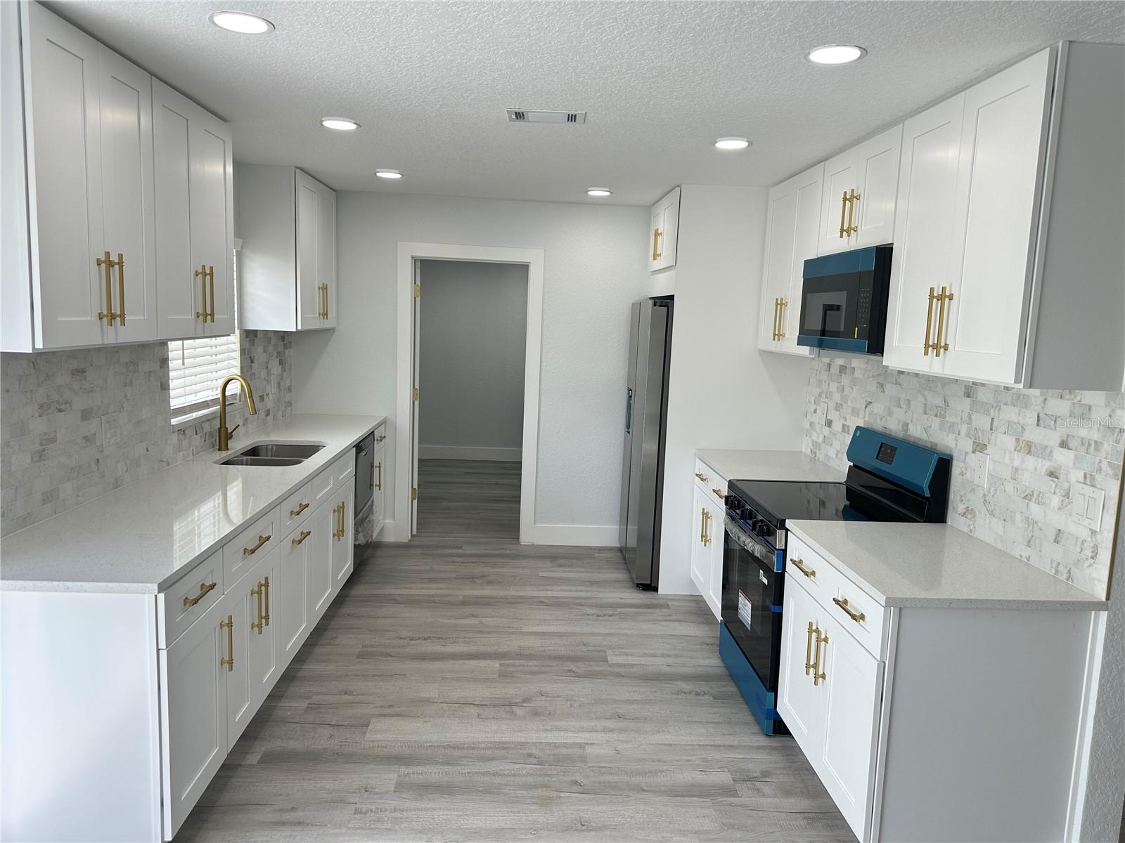 804 S PARSONS AVE, SEFFNER, FL, 33584
