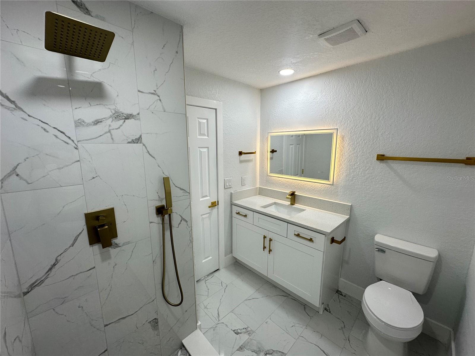 804 S PARSONS AVE, SEFFNER, FL, 33584