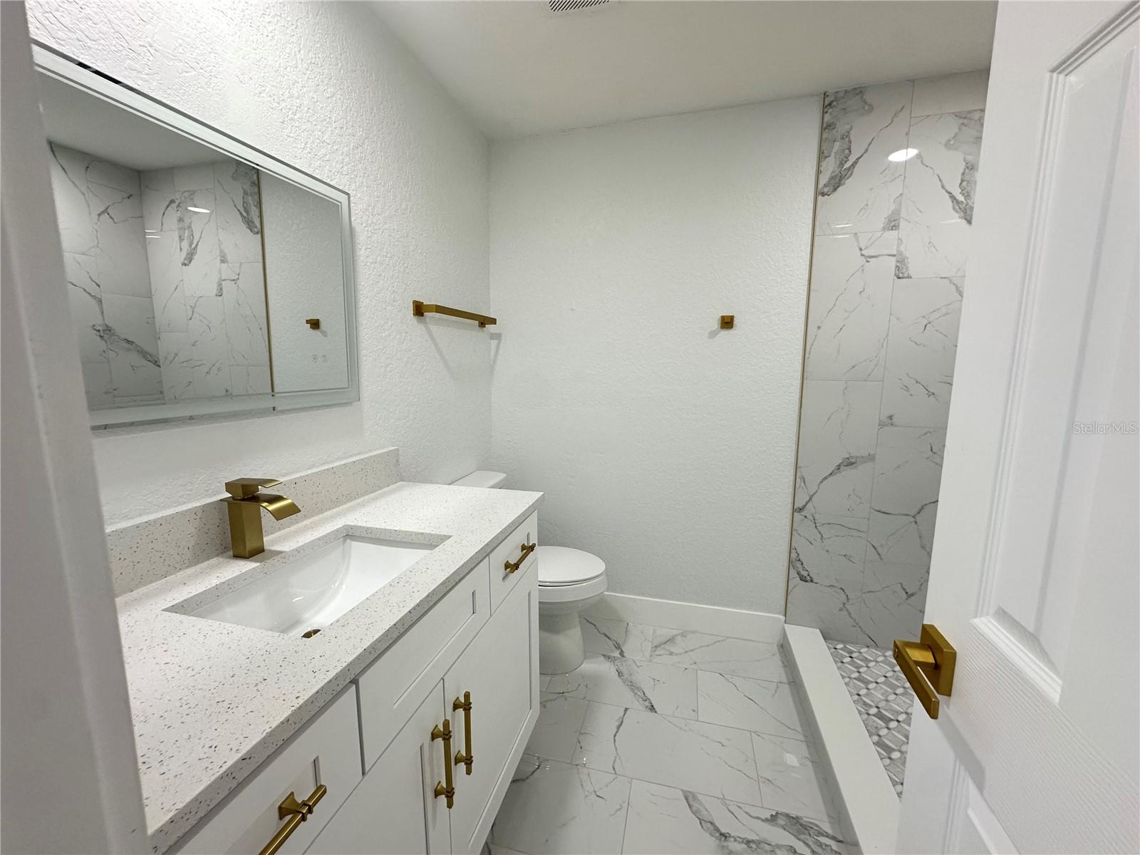 804 S PARSONS AVE, SEFFNER, FL, 33584