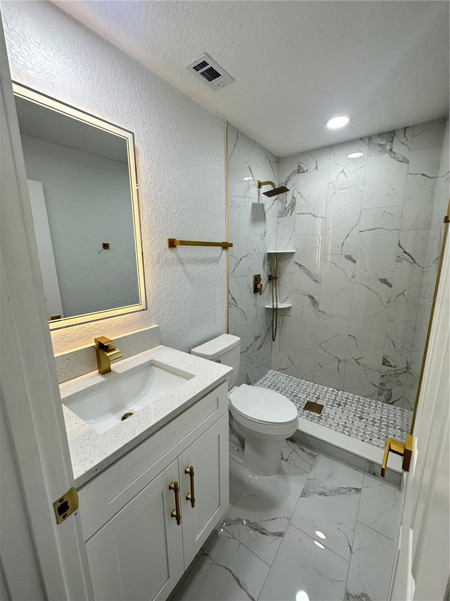804 S PARSONS AVE, SEFFNER, FL, 33584