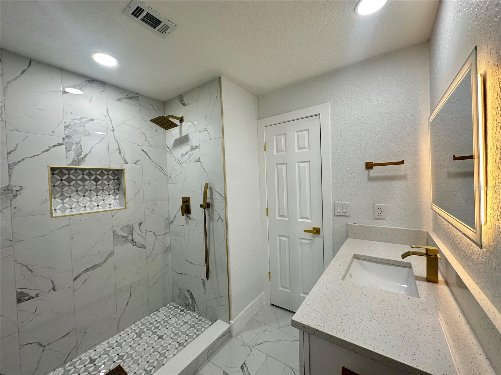 804 S PARSONS AVE, SEFFNER, FL, 33584
