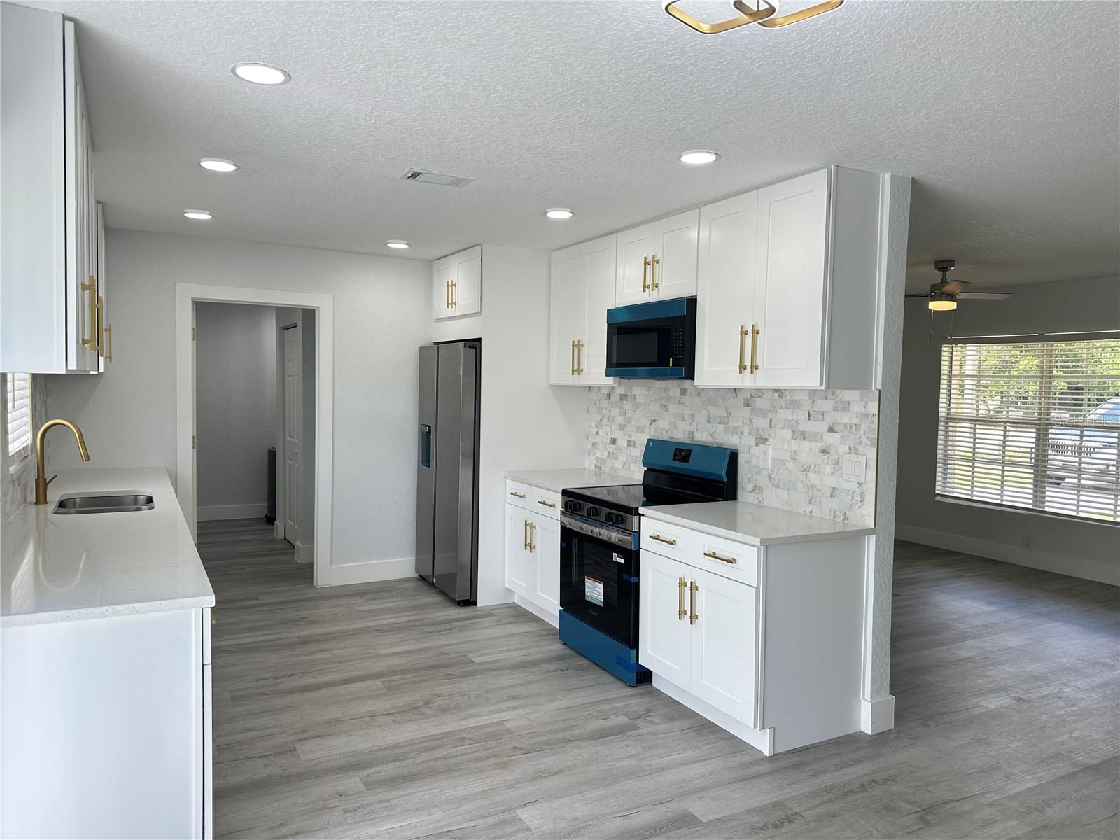 804 S PARSONS AVE, SEFFNER, FL, 33584