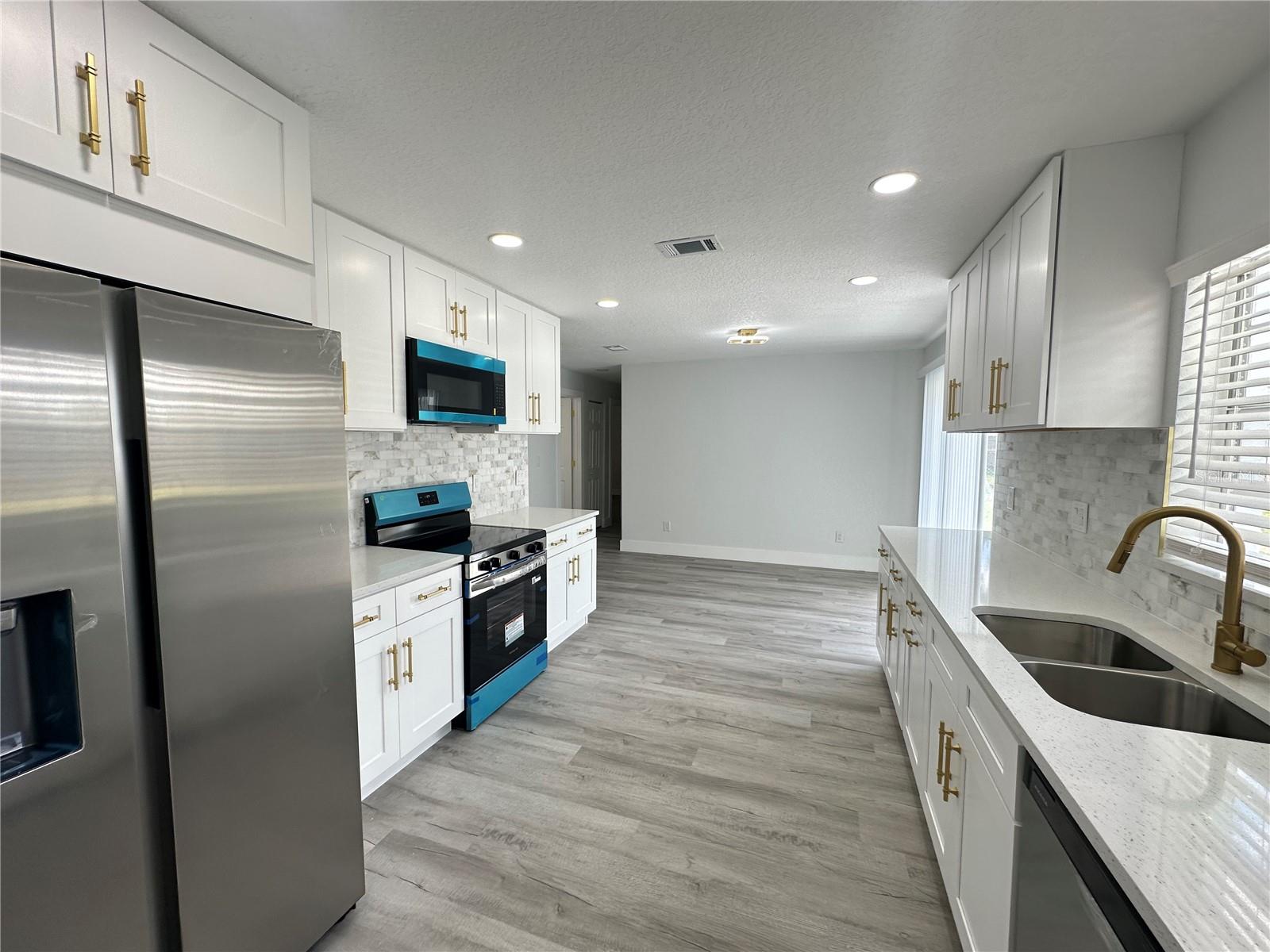 804 S PARSONS AVE, SEFFNER, FL, 33584