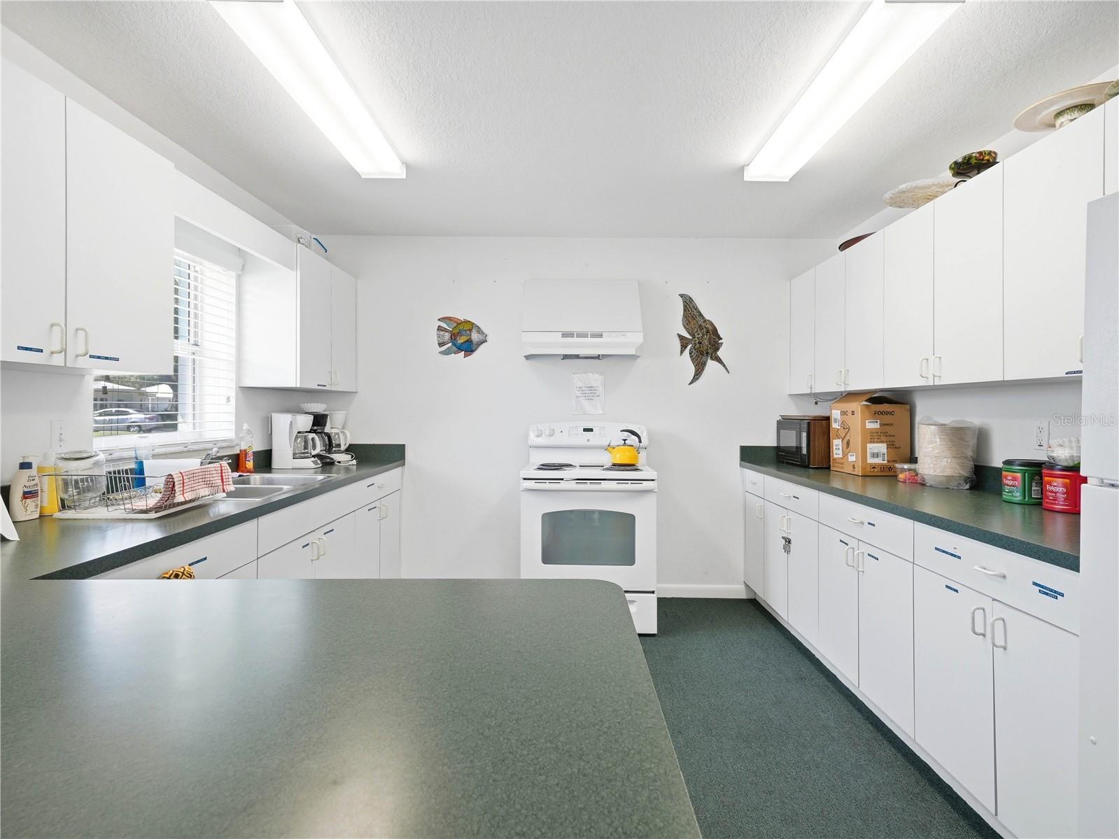 601 IMPERIAL BLVD, LAKELAND, FL, 33803