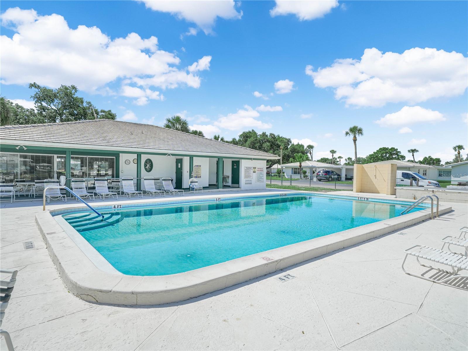 601 IMPERIAL BLVD, LAKELAND, FL, 33803