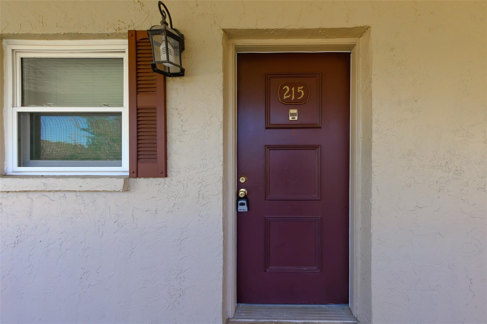 9881 113TH ST #215, SEMINOLE, FL, 33772