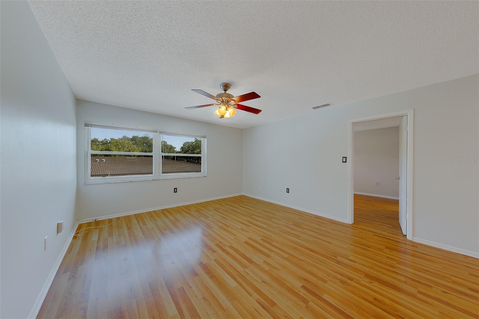 9881 113TH ST #215, SEMINOLE, FL, 33772