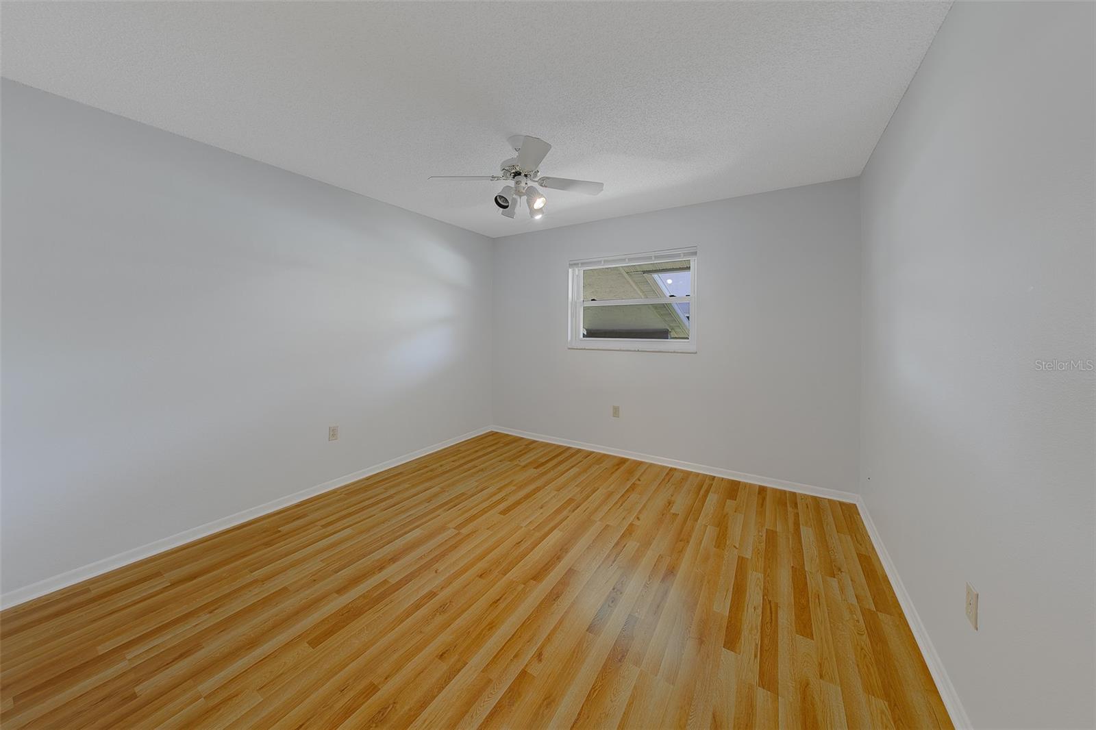 9881 113TH ST #215, SEMINOLE, FL, 33772