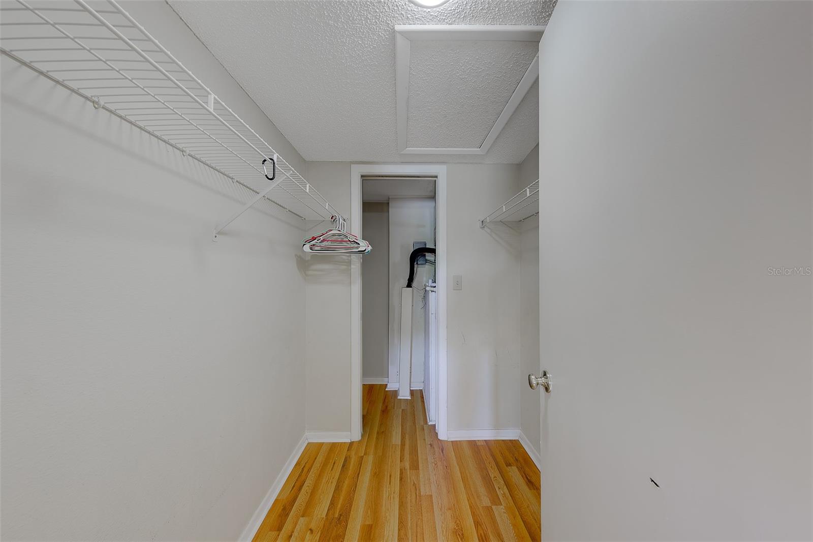 9881 113TH ST #215, SEMINOLE, FL, 33772