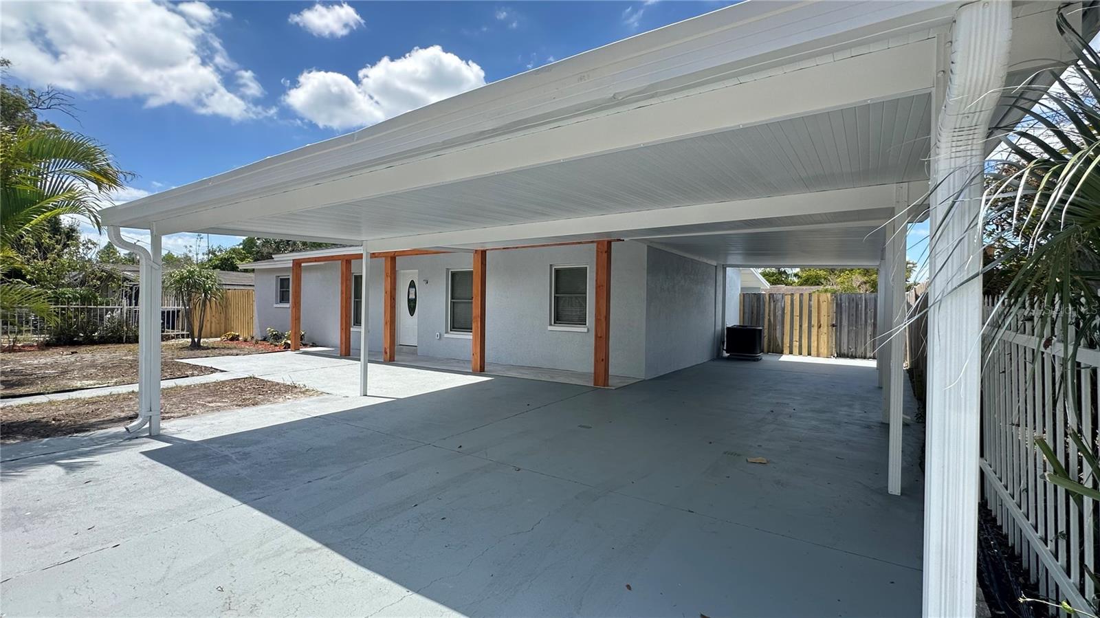 6405 S MANHATTAN AVE, TAMPA, FL, 33616