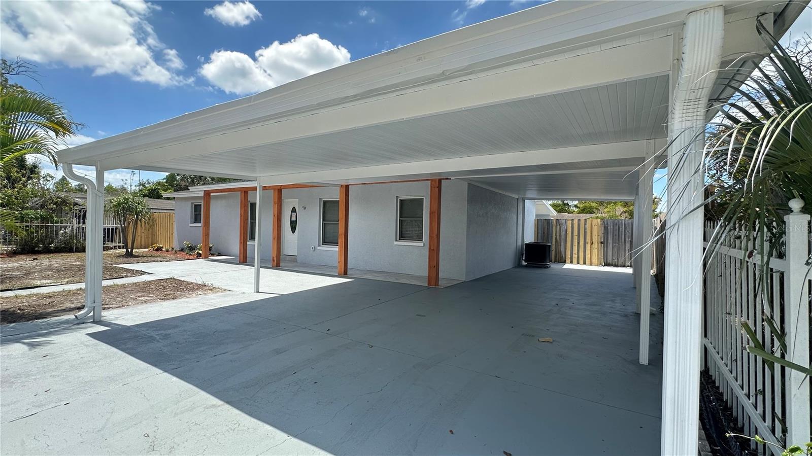 6405 S MANHATTAN AVE, TAMPA, FL, 33616