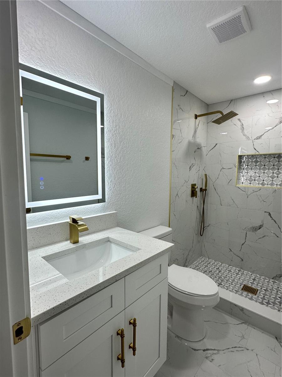 6405 S MANHATTAN AVE, TAMPA, FL, 33616