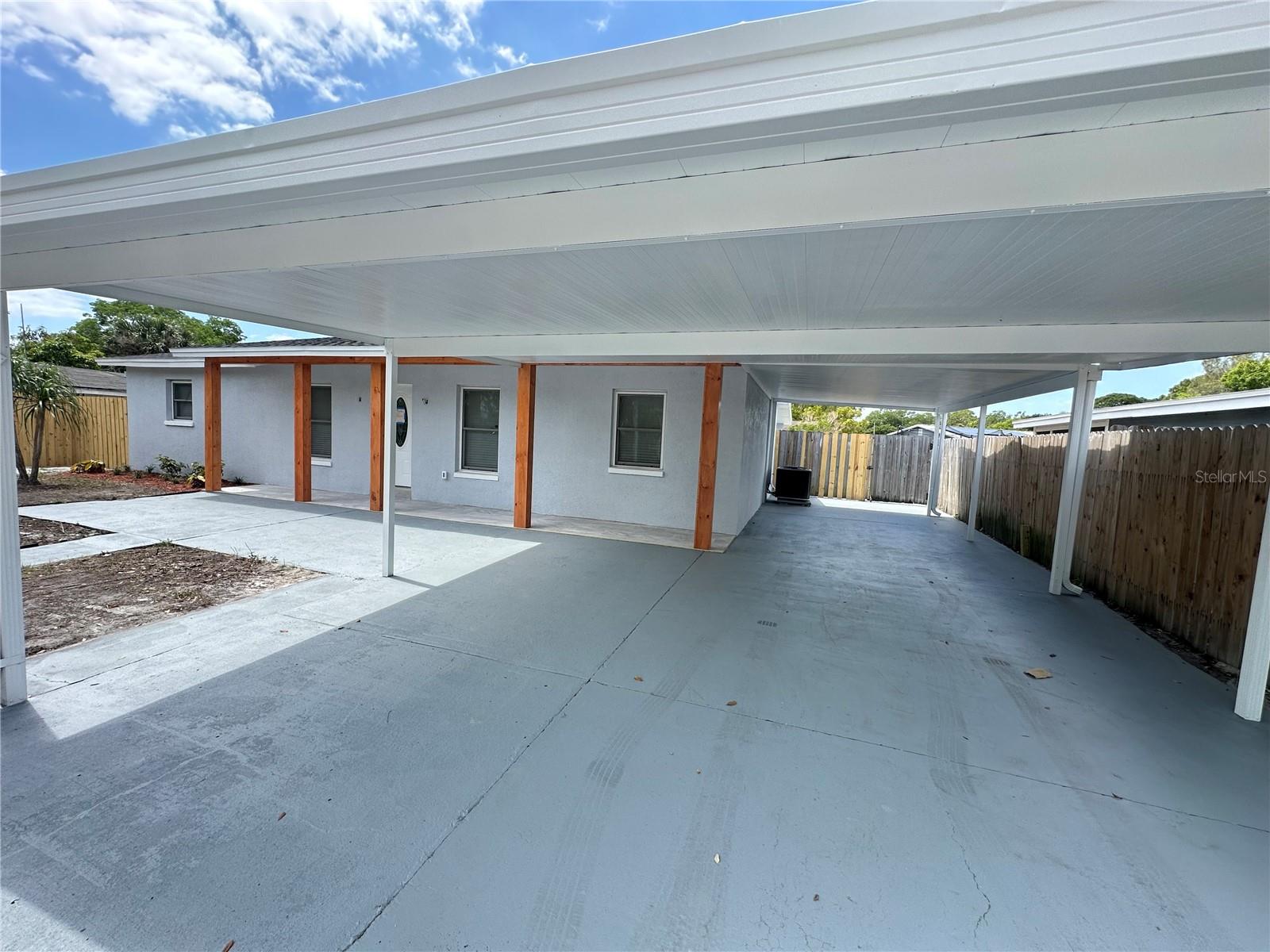 6405 S MANHATTAN AVE, TAMPA, FL, 33616