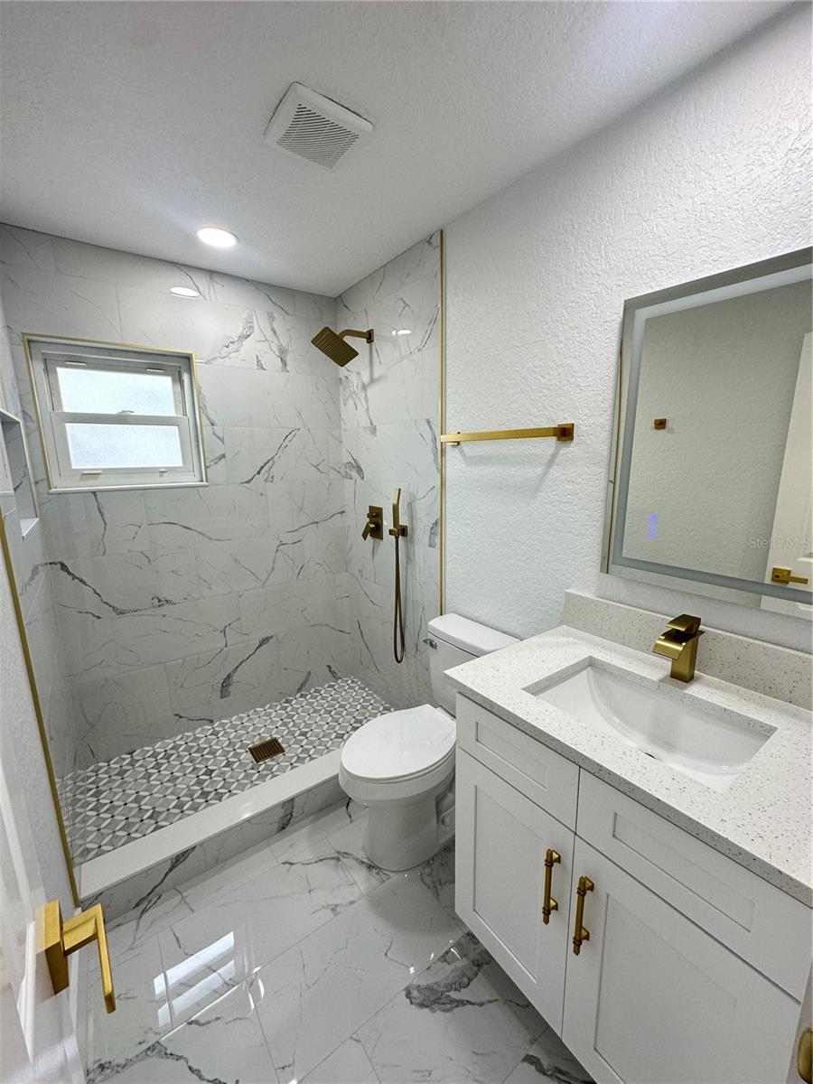6405 S MANHATTAN AVE, TAMPA, FL, 33616