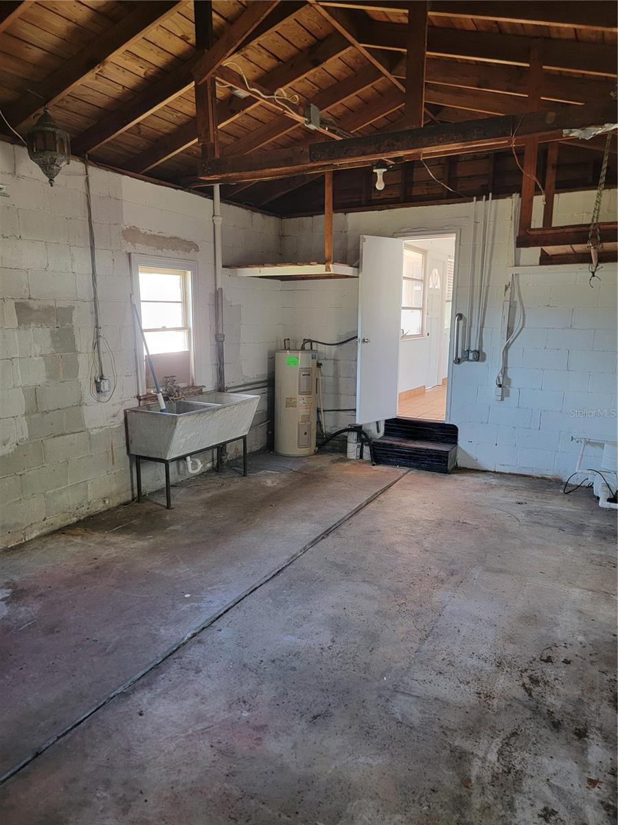 3720 4TH AVE N, ST PETERSBURG, FL, 33713