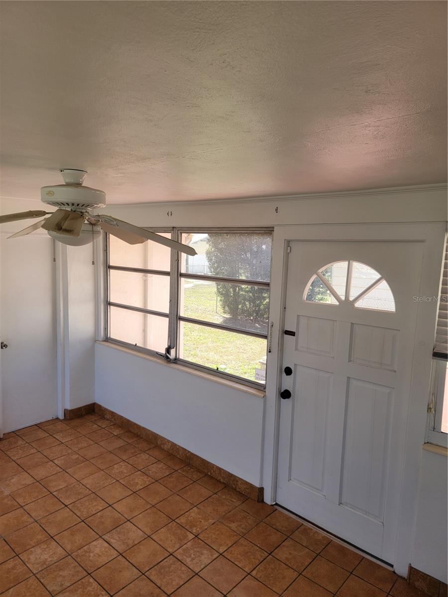 3720 4TH AVE N, ST PETERSBURG, FL, 33713