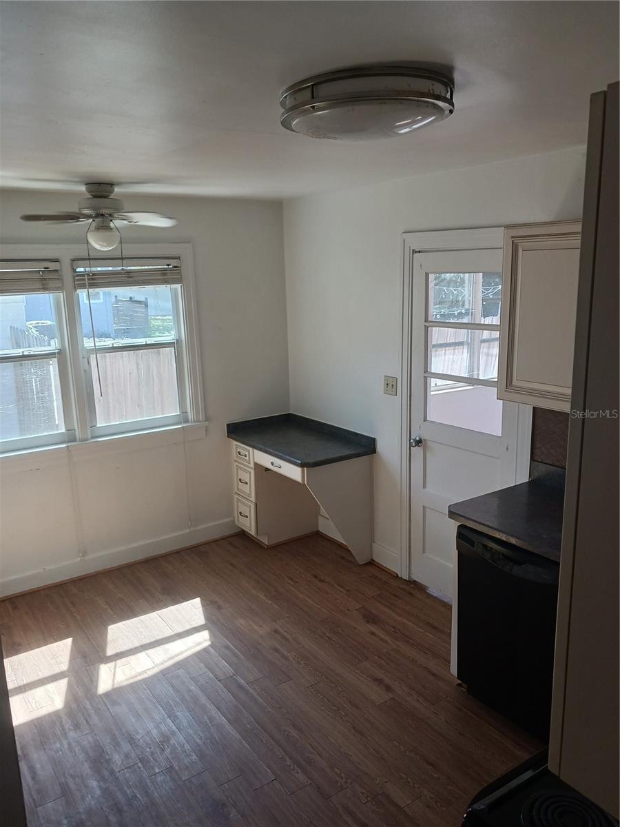 3720 4TH AVE N, ST PETERSBURG, FL, 33713