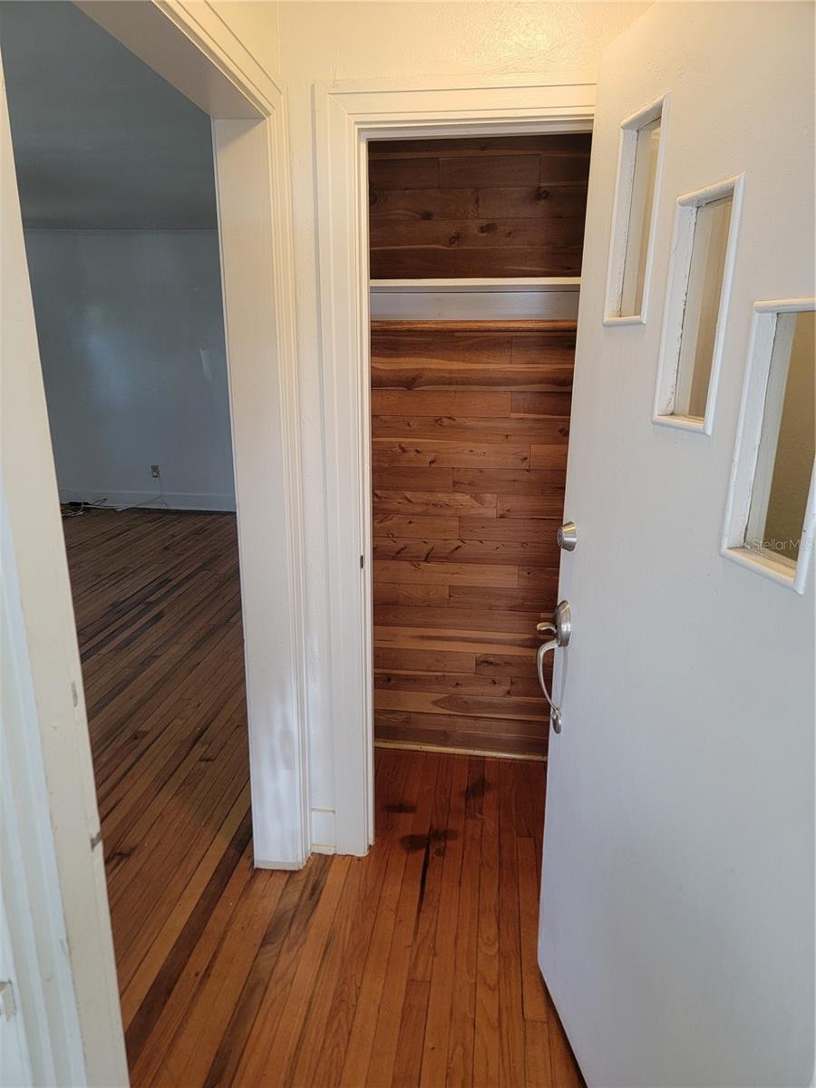 3720 4TH AVE N, ST PETERSBURG, FL, 33713