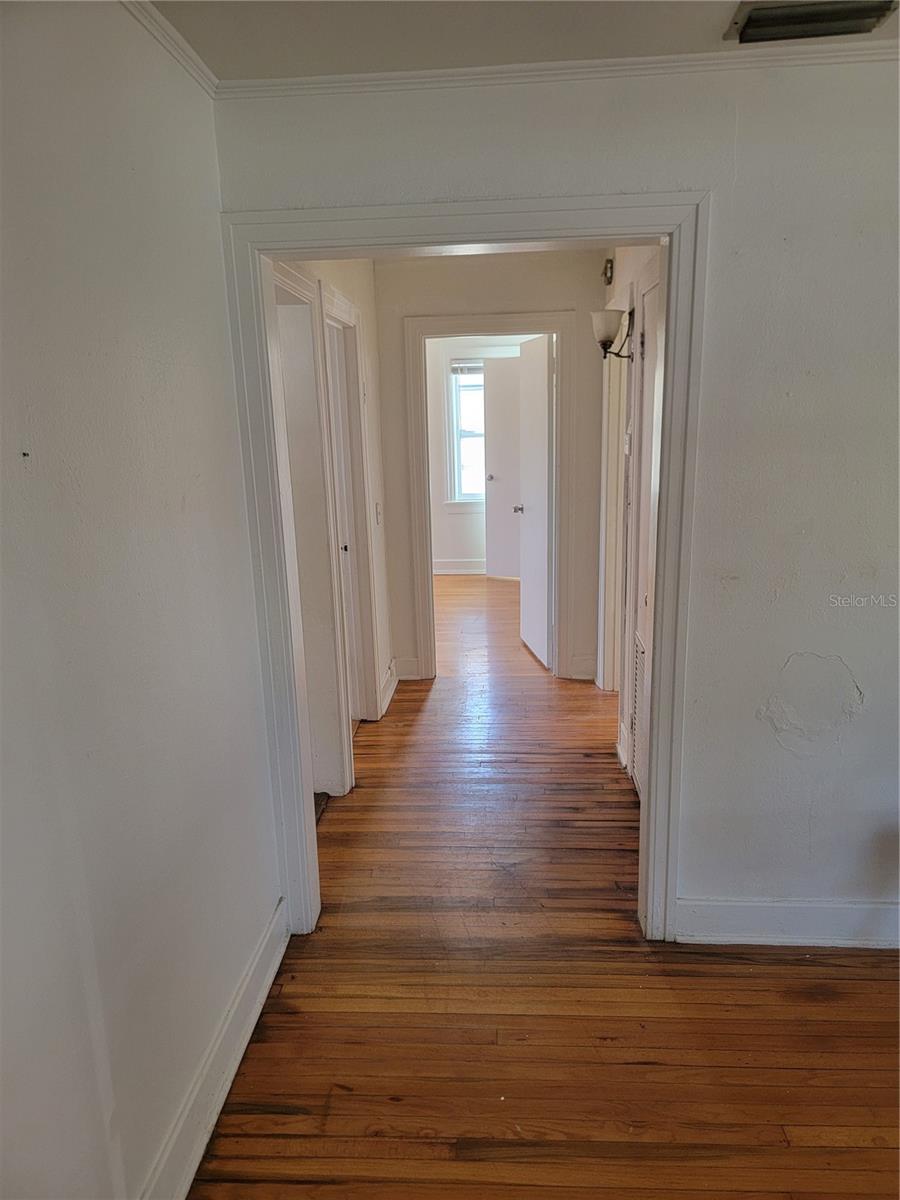 3720 4TH AVE N, ST PETERSBURG, FL, 33713