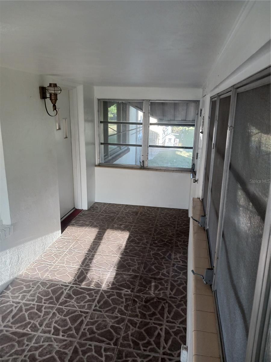 3720 4TH AVE N, ST PETERSBURG, FL, 33713