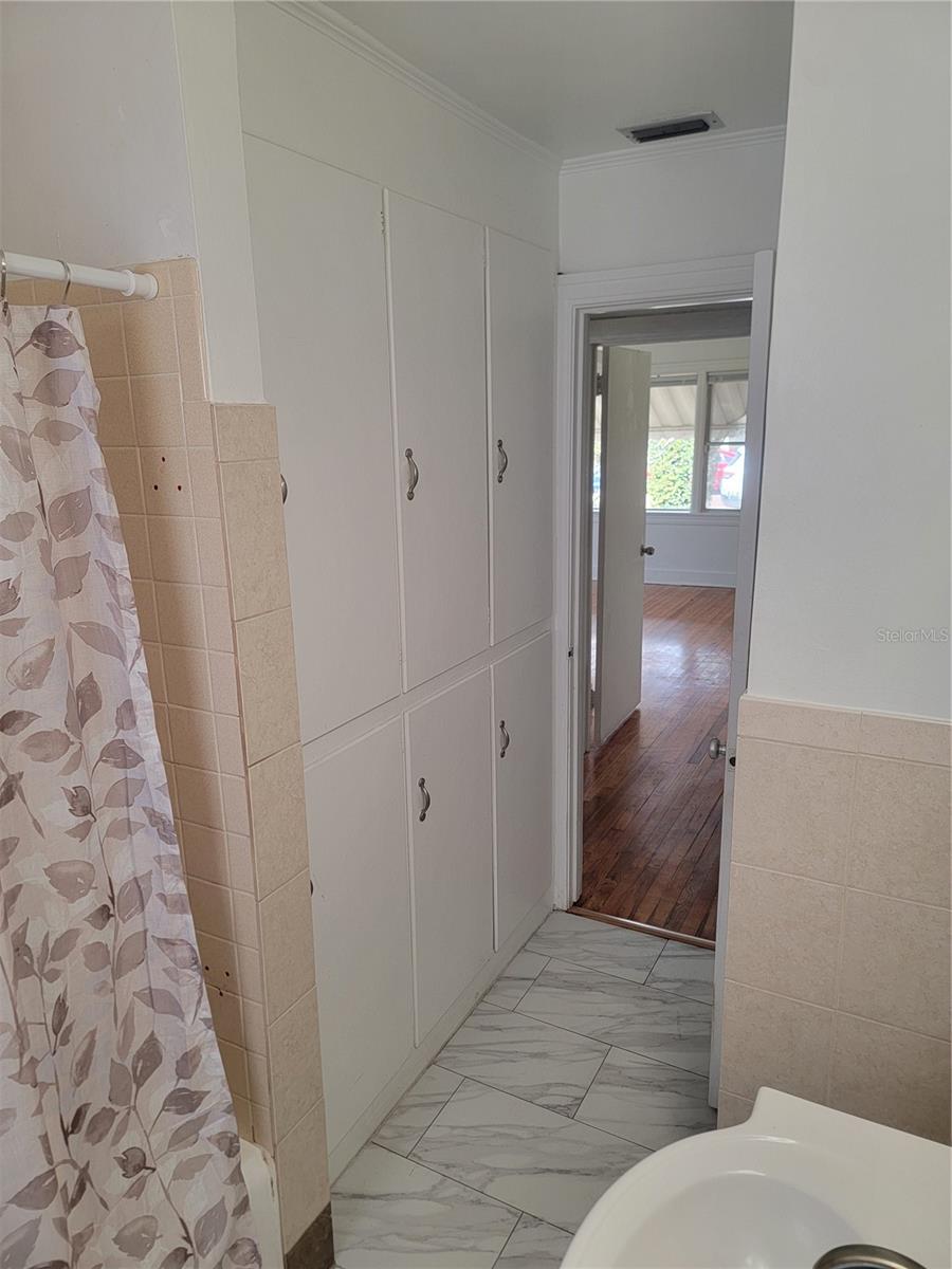 3720 4TH AVE N, ST PETERSBURG, FL, 33713