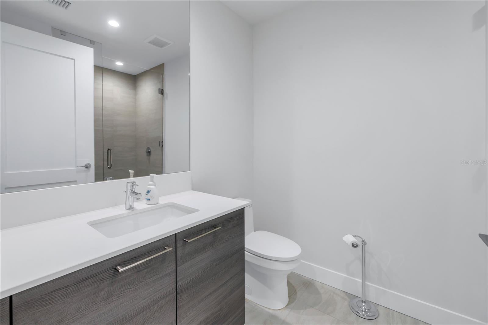 301 1ST ST S #2604, ST PETERSBURG, FL, 33701