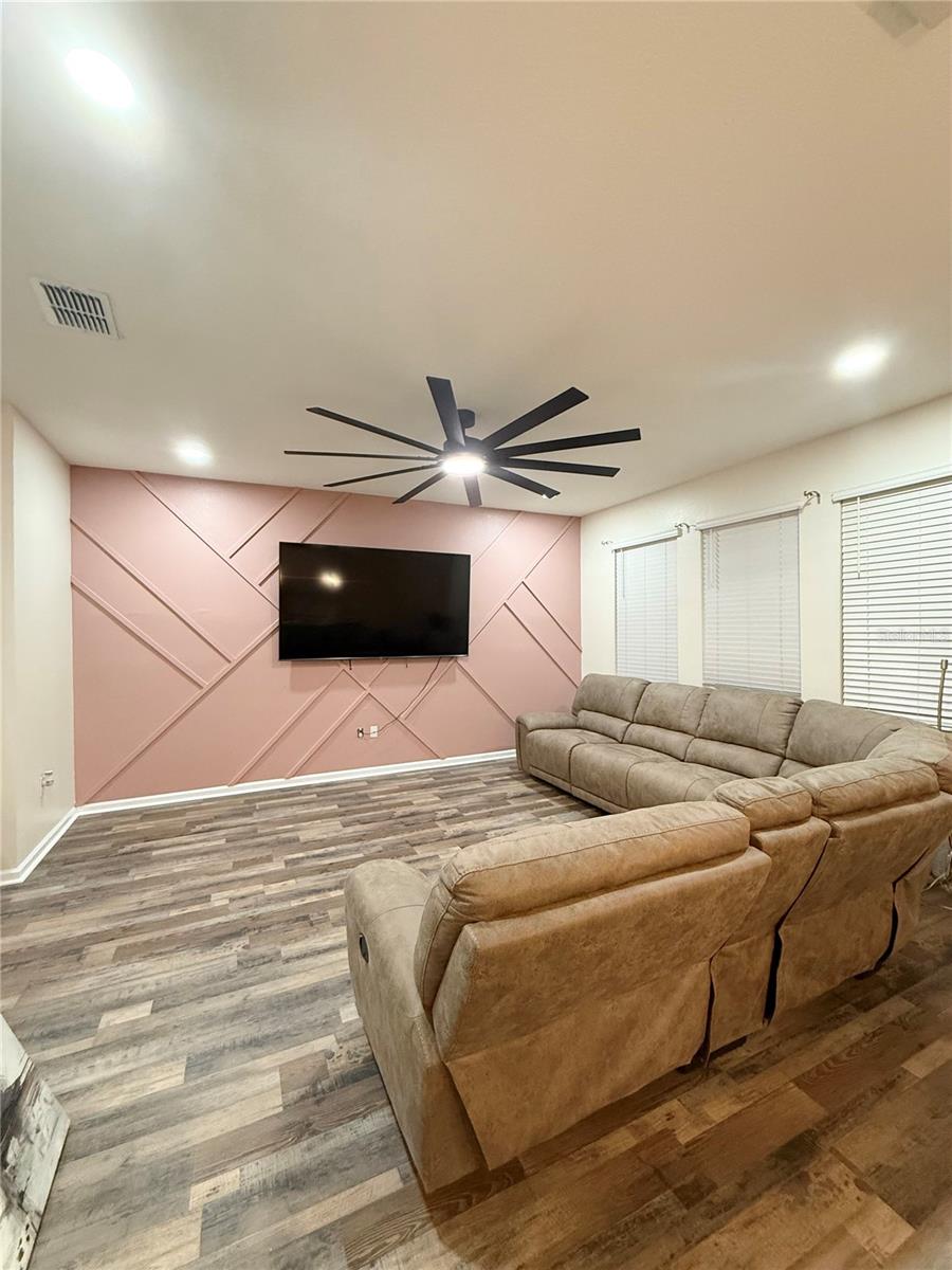 1048 DOWNSWING PL, CHAMPIONS GATE, FL, 33896