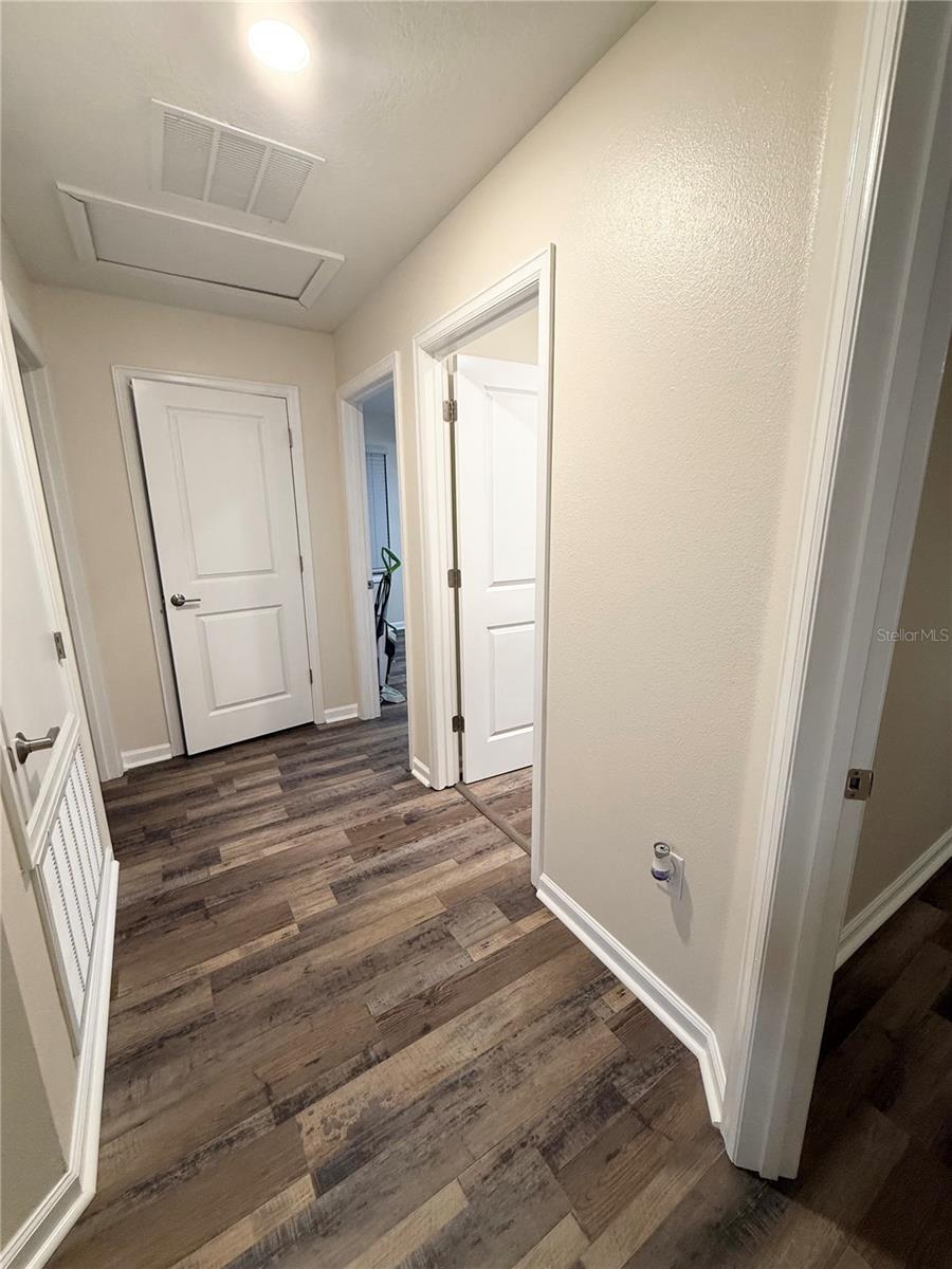 1048 DOWNSWING PL, CHAMPIONS GATE, FL, 33896