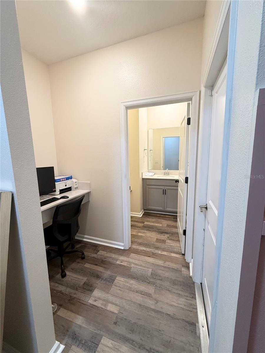 1048 DOWNSWING PL, CHAMPIONS GATE, FL, 33896