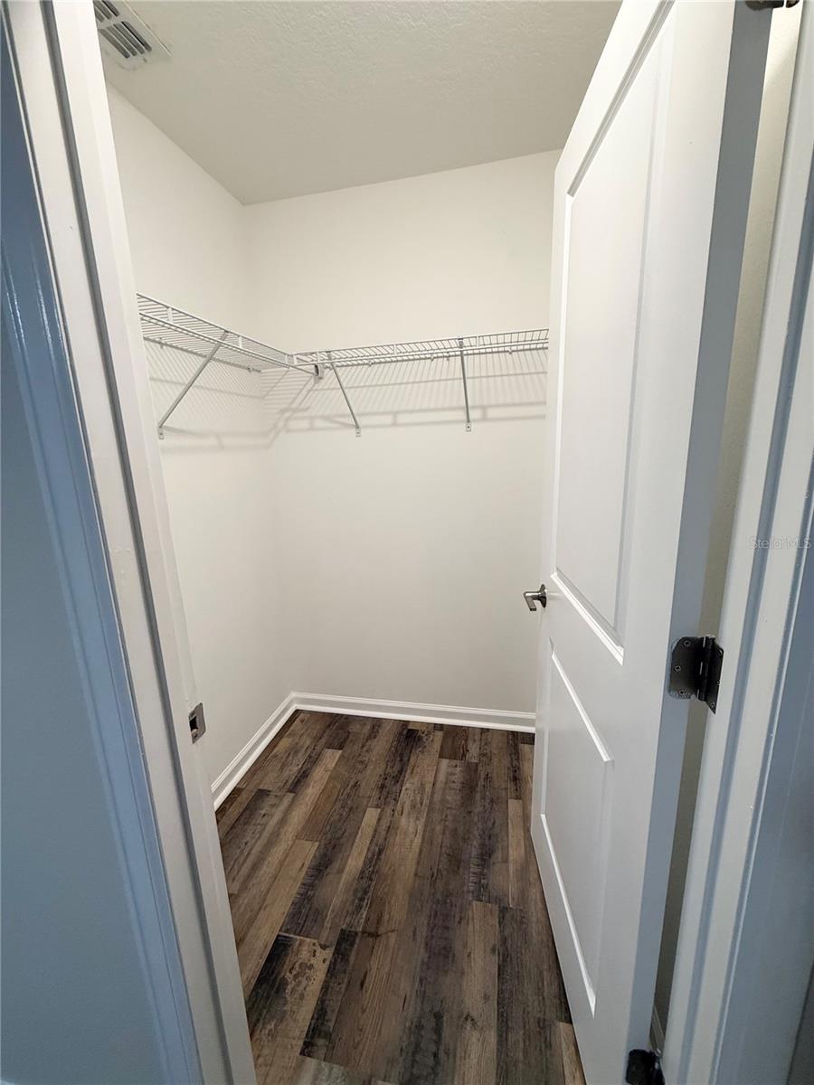 1048 DOWNSWING PL, CHAMPIONS GATE, FL, 33896