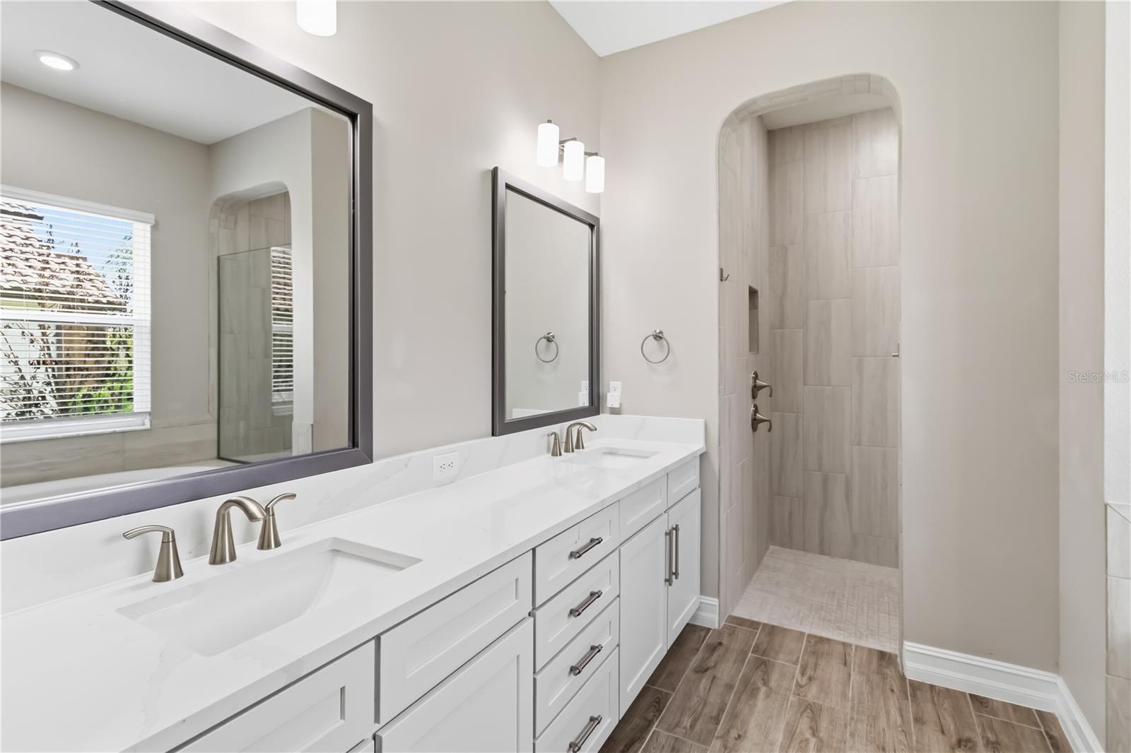 3018 CORDOBA RANCH BLVD, LUTZ, FL, 33559