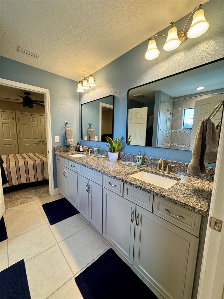 12870 TWIN BRIDGES DR, RIVERVIEW, FL, 33579