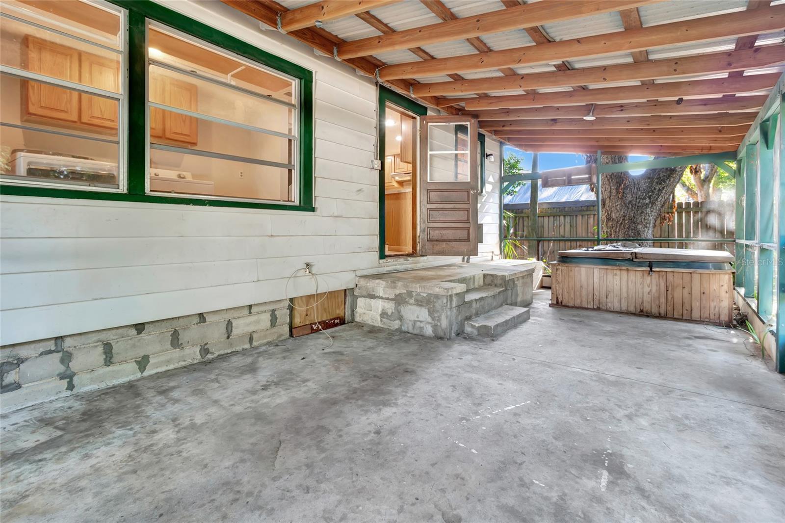 1077 LINDEN ST, CLERMONT, FL, 34711